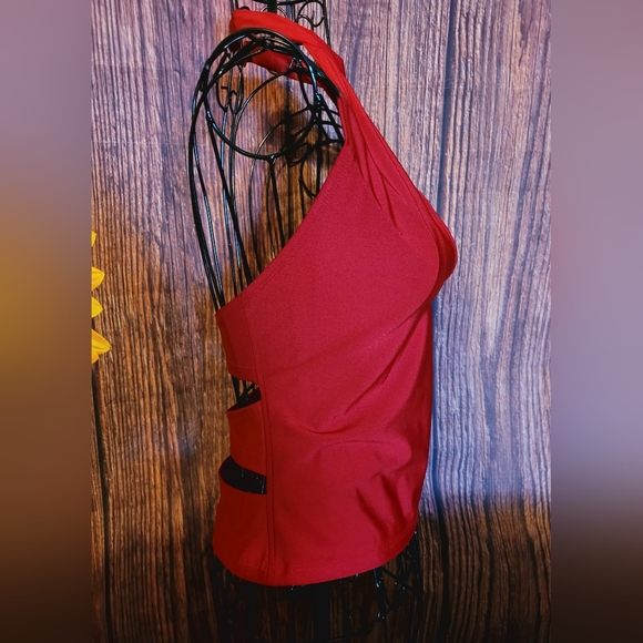Red Halter With Back Cut-Outs - Picture 3 of 5